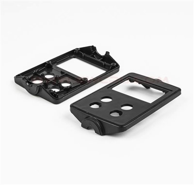 Turnare prin injecție a carcasei exterioare cu control de la distanță